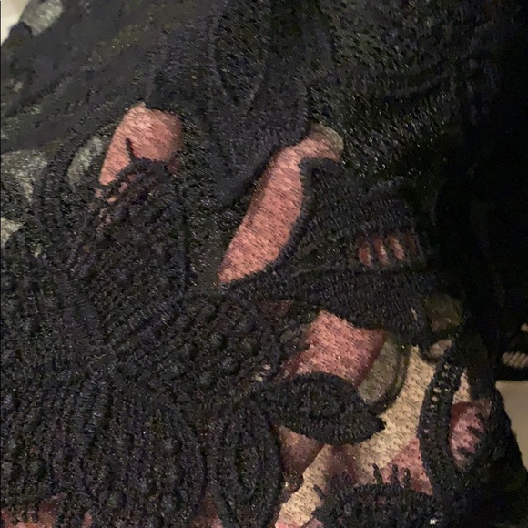 Beautiful Black BEBE Dress. - Picture 6 of 10